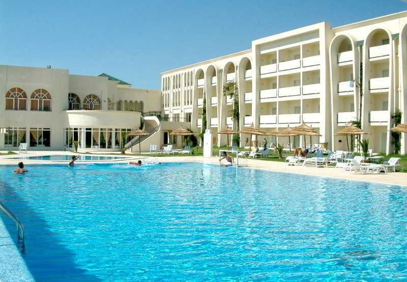 Excel Hotel 3*